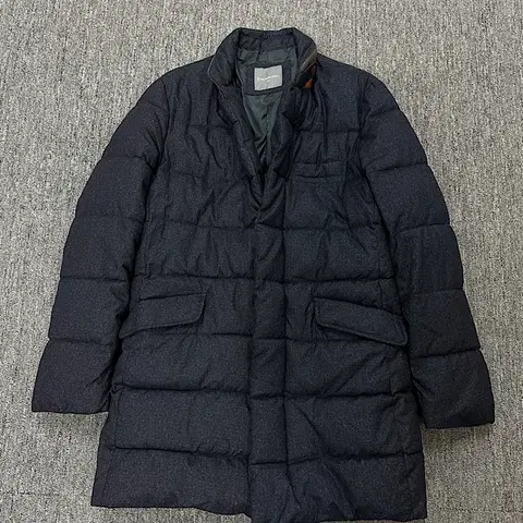 더셔츠스튜디오 패딩 코트