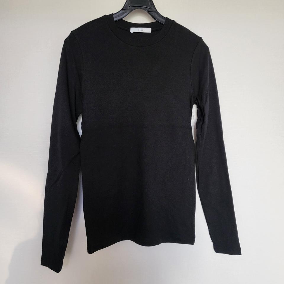 블랙 손가락고리 기본 긴팔 티