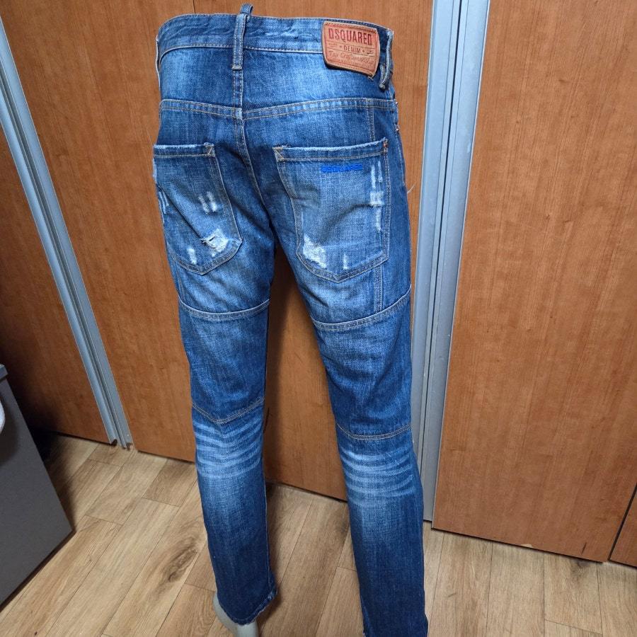 DSQUARED2디스퀘어드2셀비지데미디디스청바지입니다만약32정도