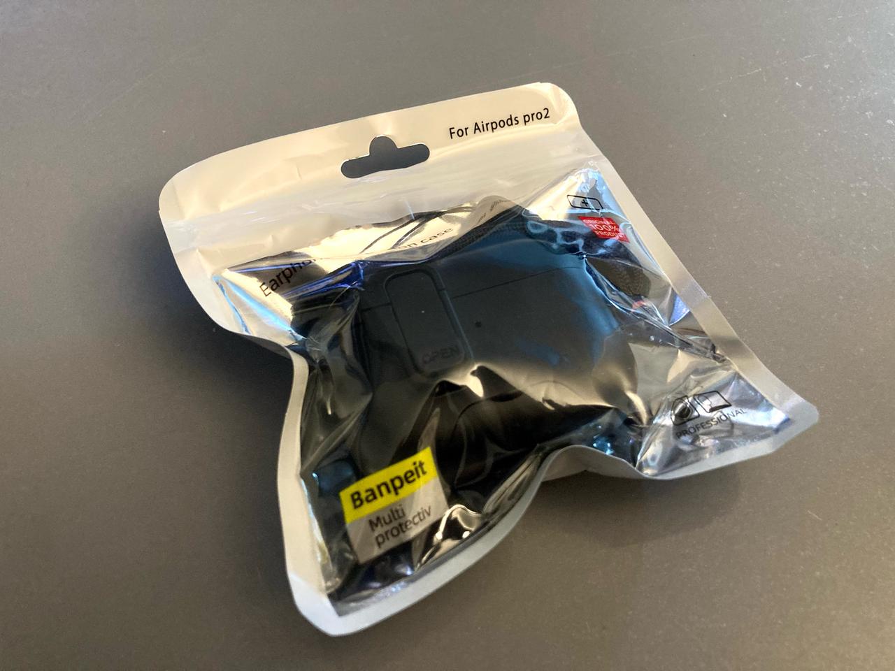 (새상품)에어팟 프로1, 2 마그네틱 락 범퍼 케이스