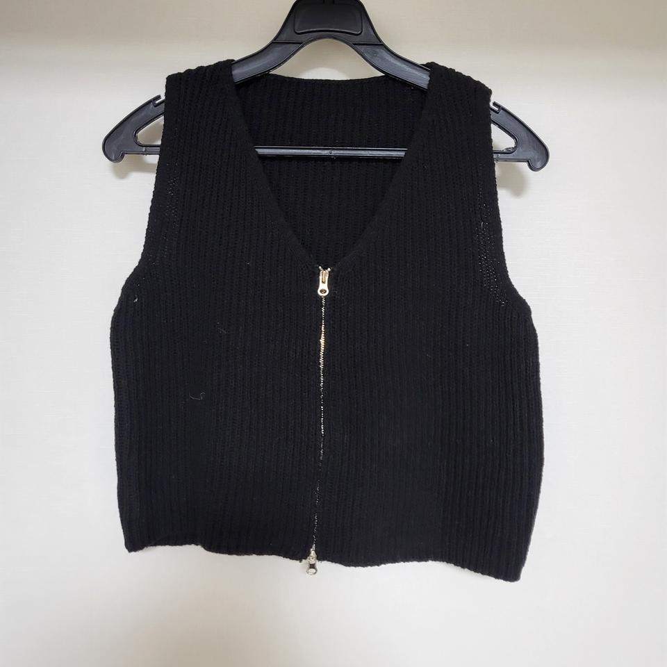 블랙 니트 조끼 집업