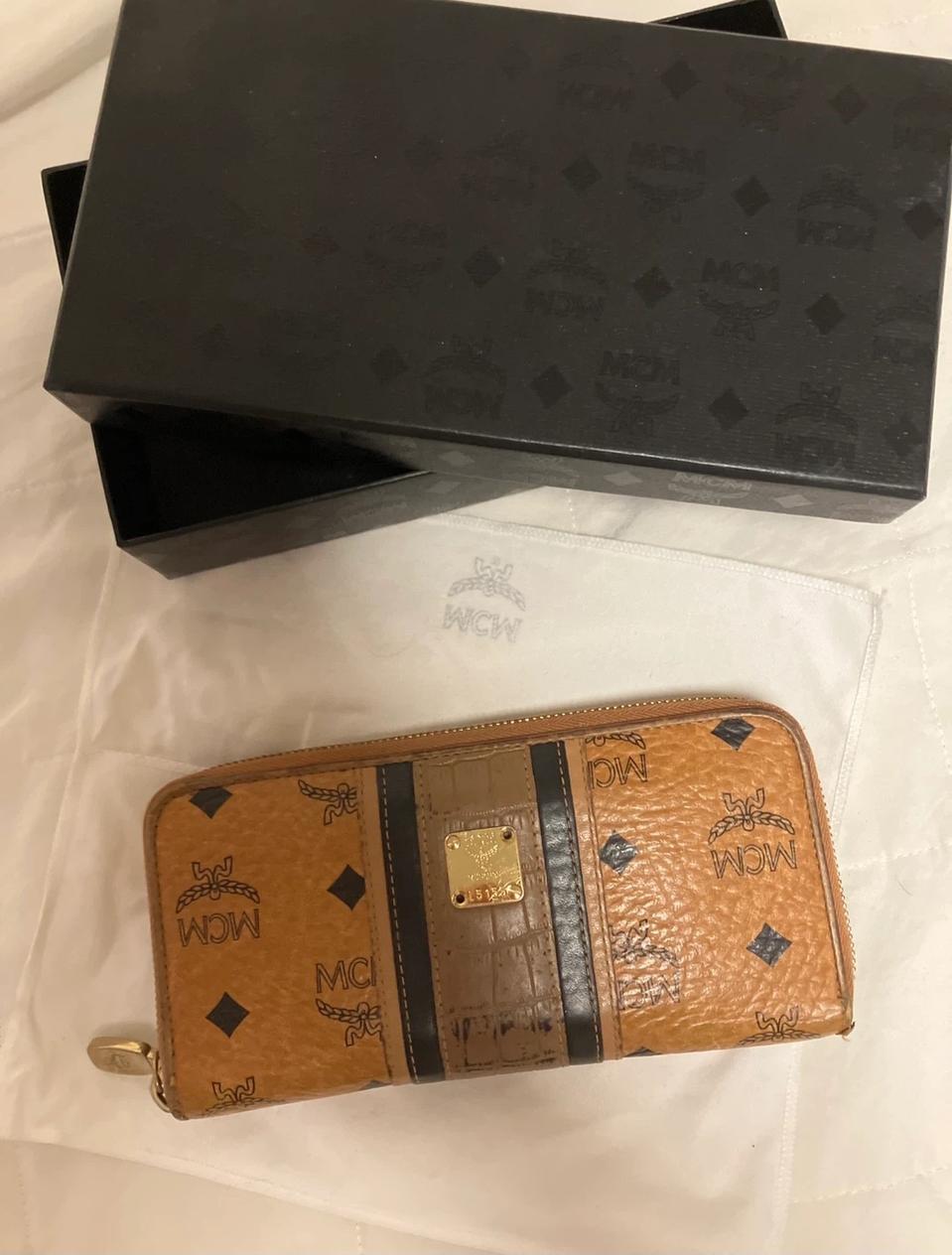 MCM 장지갑 브라운 풀박스