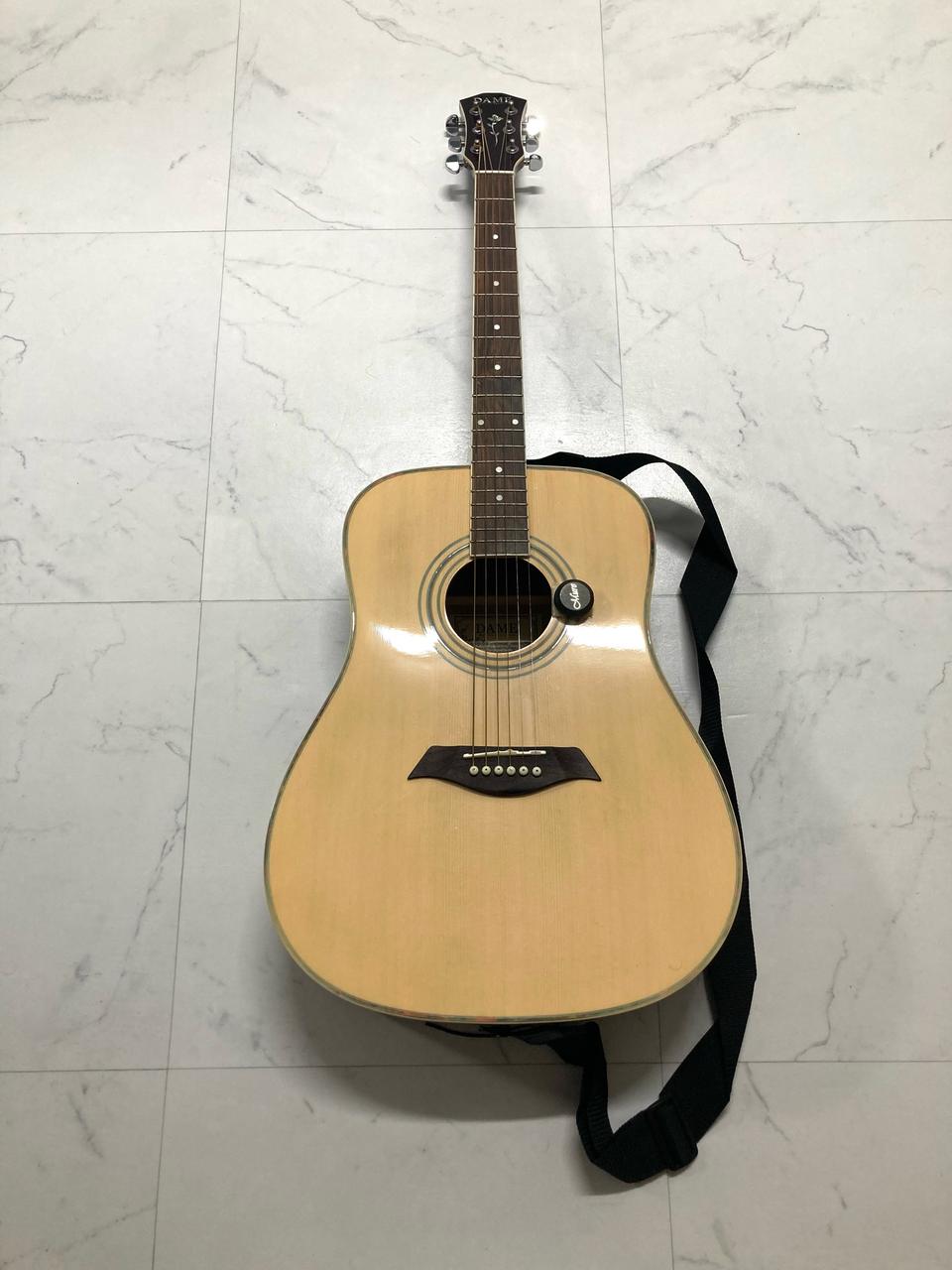 데임 릴리즈 70 통기타 + 껌픽업