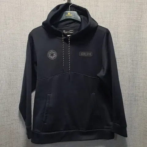 언더아머 남성 스타워즈 한정판 기모 후드티 L