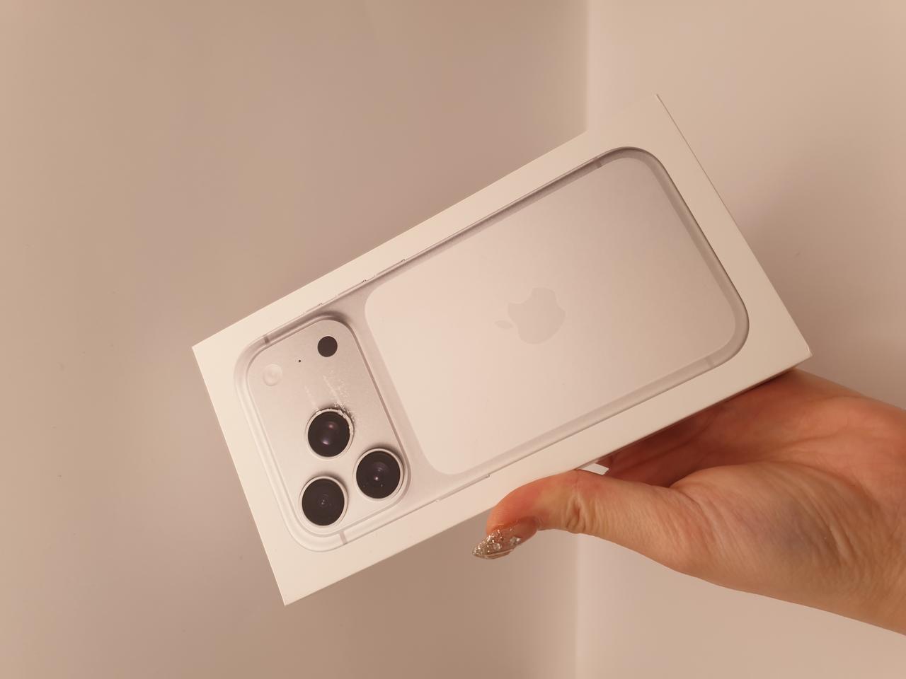 아이폰17프로 실버 256기가 미개봉 새상품 판매합니다 