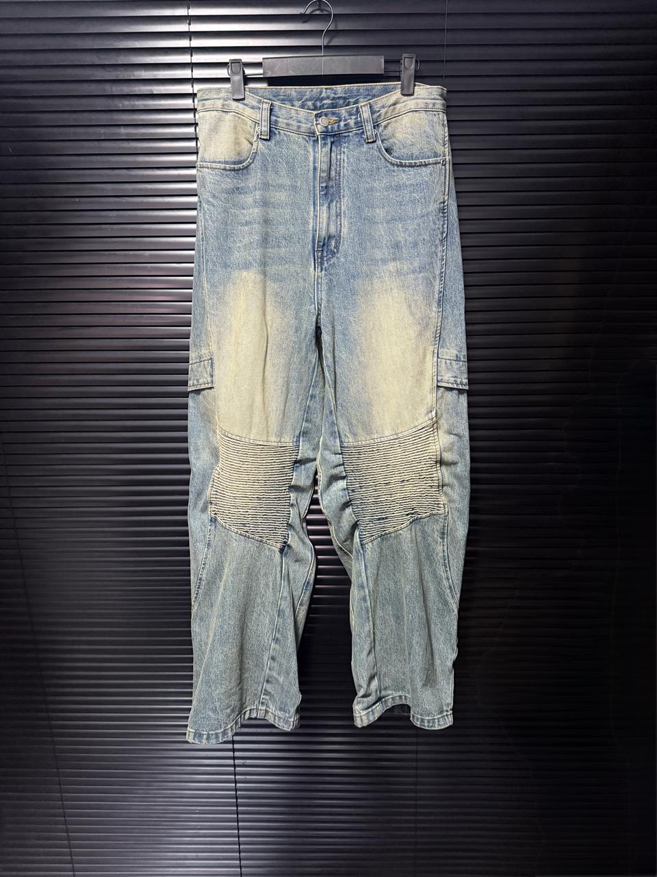 인템포무드 샌드 워싱 데님 바이커 워크 팬츠 커브드 와이드 절개 벌룬 L