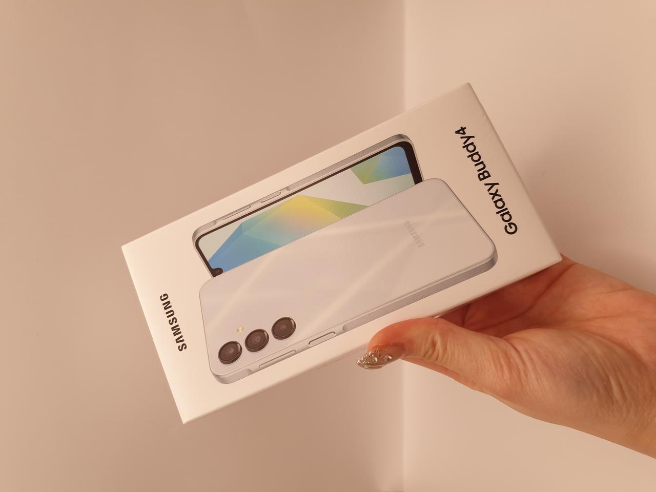 갤럭시 버디4 128기가 미개봉 새상품 판매합니다