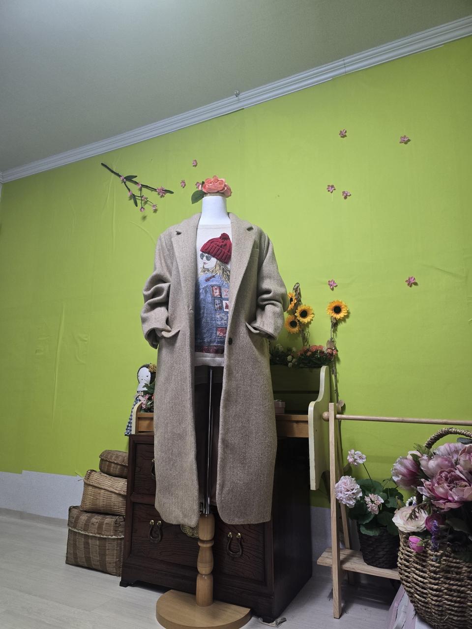 데이트룩/ 오버핏/ 카라넥/ 롱코트 / 여성 울코트