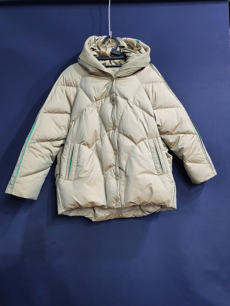 구스다운 후드패딩