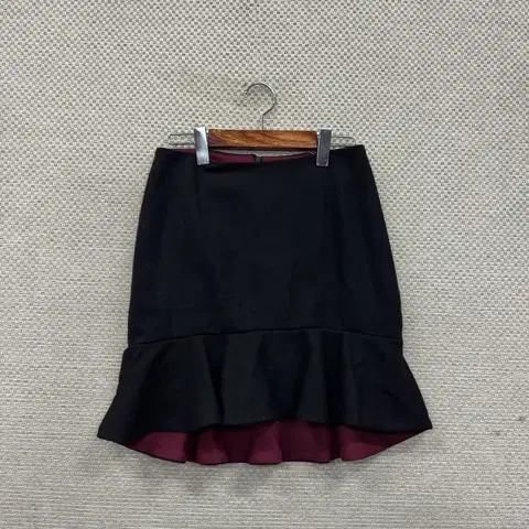 나인 걸 블랙 울 치마 미니스커트 M M07562