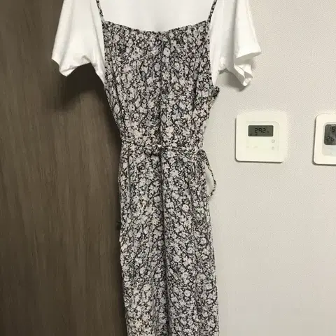 써스데이아일랜드 원피스