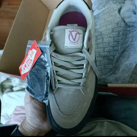 반스 Rowan PRO (VN0A4TZCW8R)