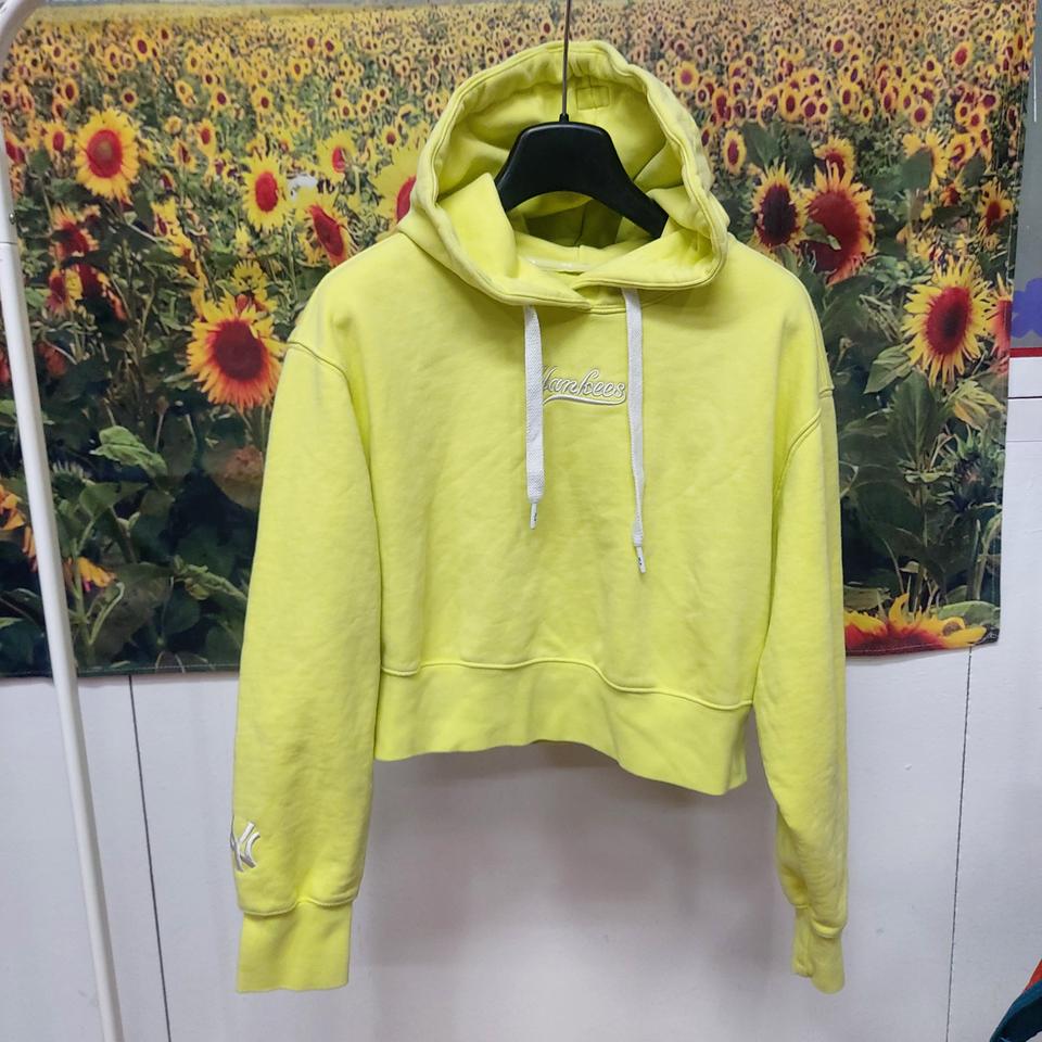 MLB 크롭 후드티셔츠 여성90 5L20