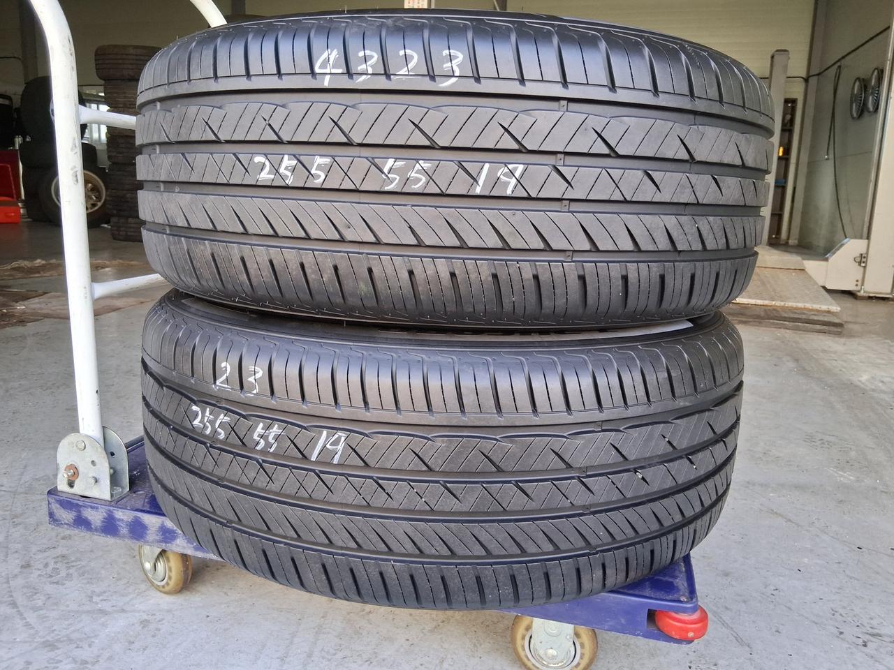 2555519중고타이어2개.255 55 19타이어