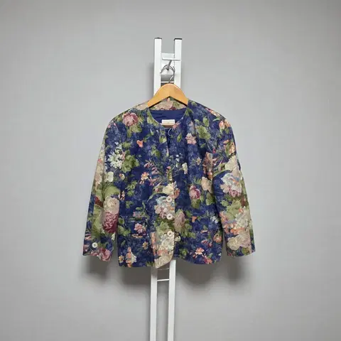 아이그너 플라워 패턴 블루 빈티지 자켓