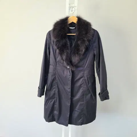 올리비안 로렌 여우털 트리밍 코트