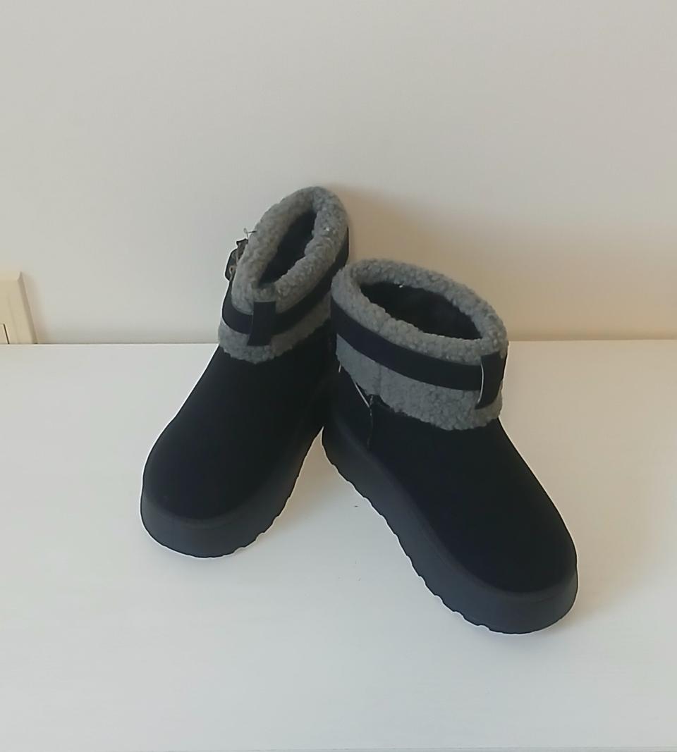 세련된 털 어그부츠 //새상품