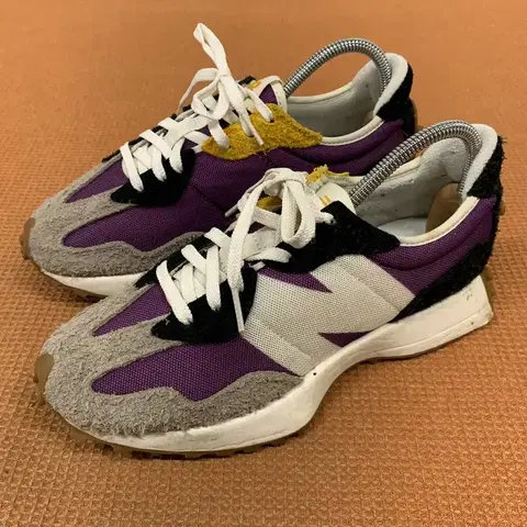 뉴발란스 327 스니커즈 운동화 235 G08252