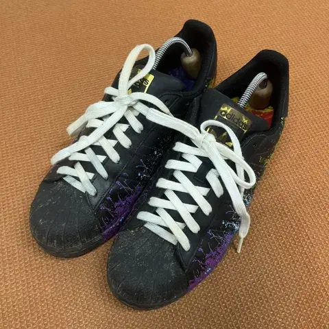 아디다스 슈퍼스타 프라이드 페인팅 스니커즈 운동화 265 G08047