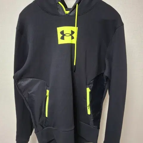 언더아머 후드티 95