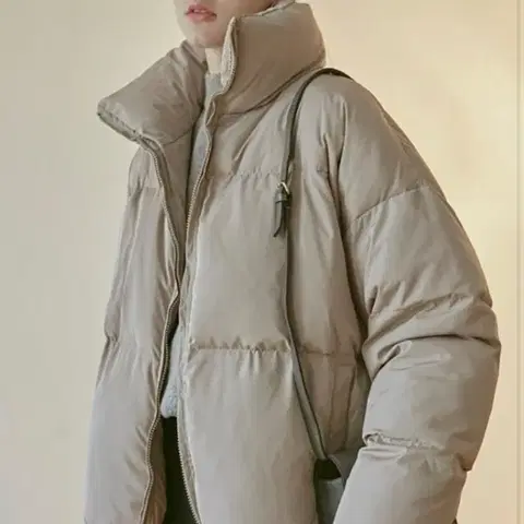 닉앤니콜 오버핏 푸퍼 숏패딩