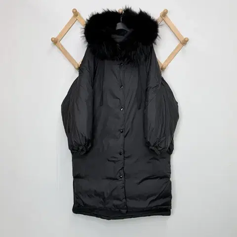 에그머니 오버핏 빅라쿤퍼 양면 야상패딩