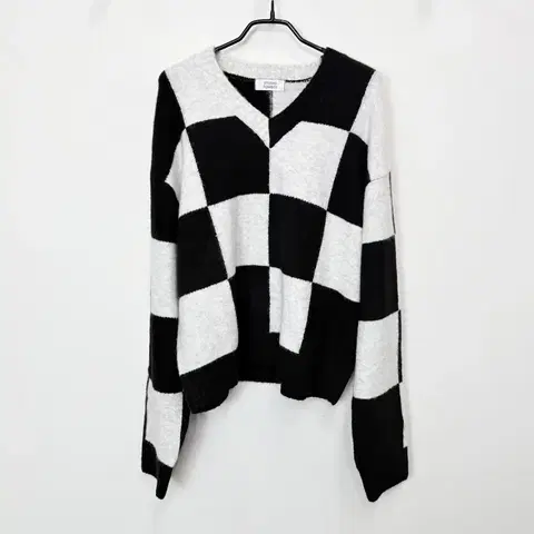 스튜디오톰보이 체커보드 니트 23년