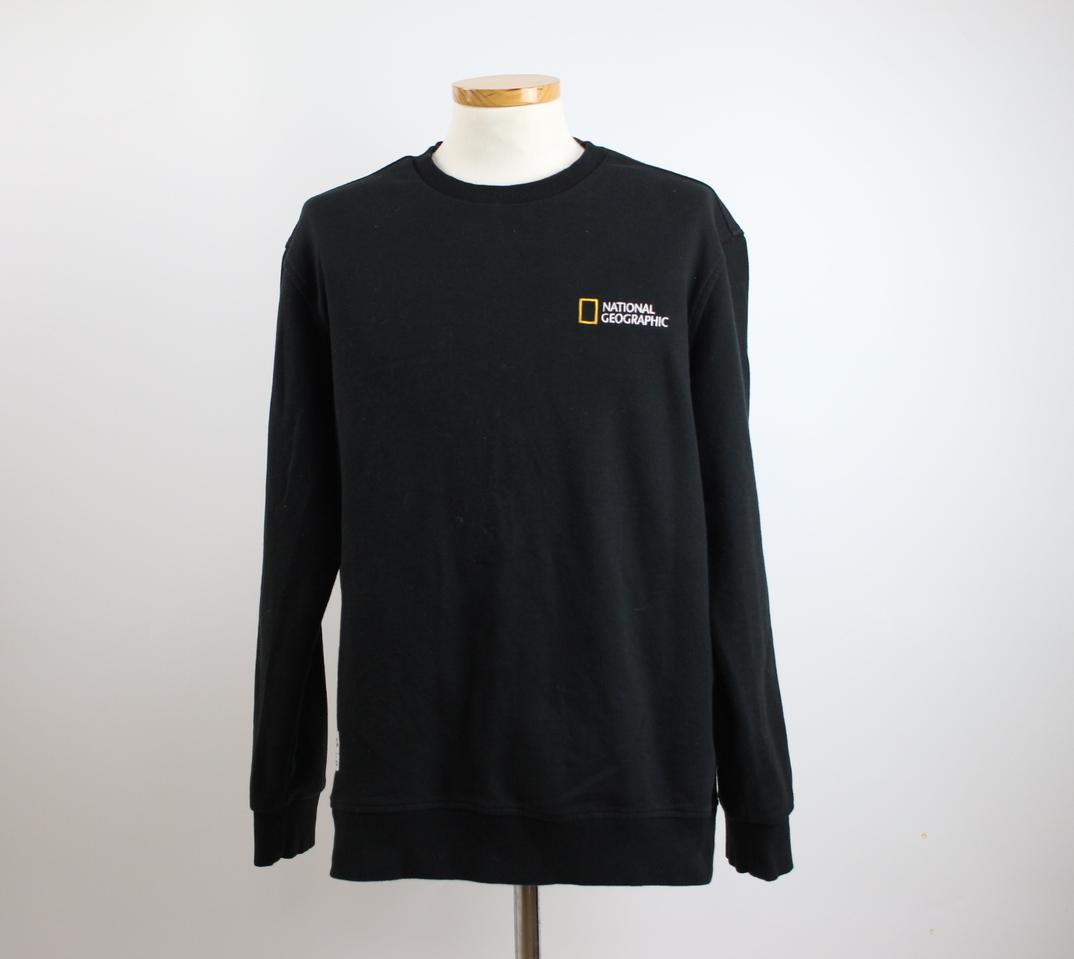 내셔널지오그래픽 맨투맨 티셔츠 사이즈 100(22년도)