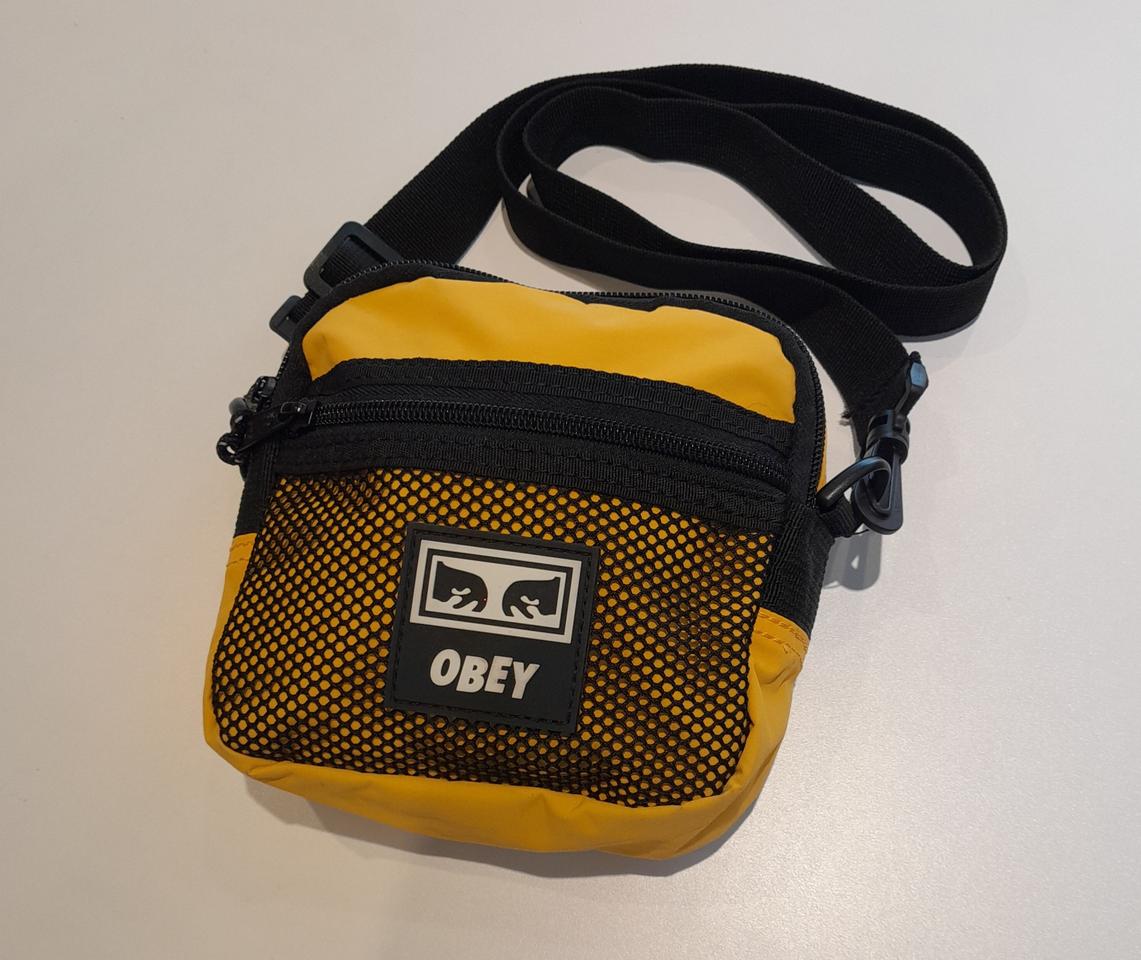 오베이 크로스 숄더백 (열로우)