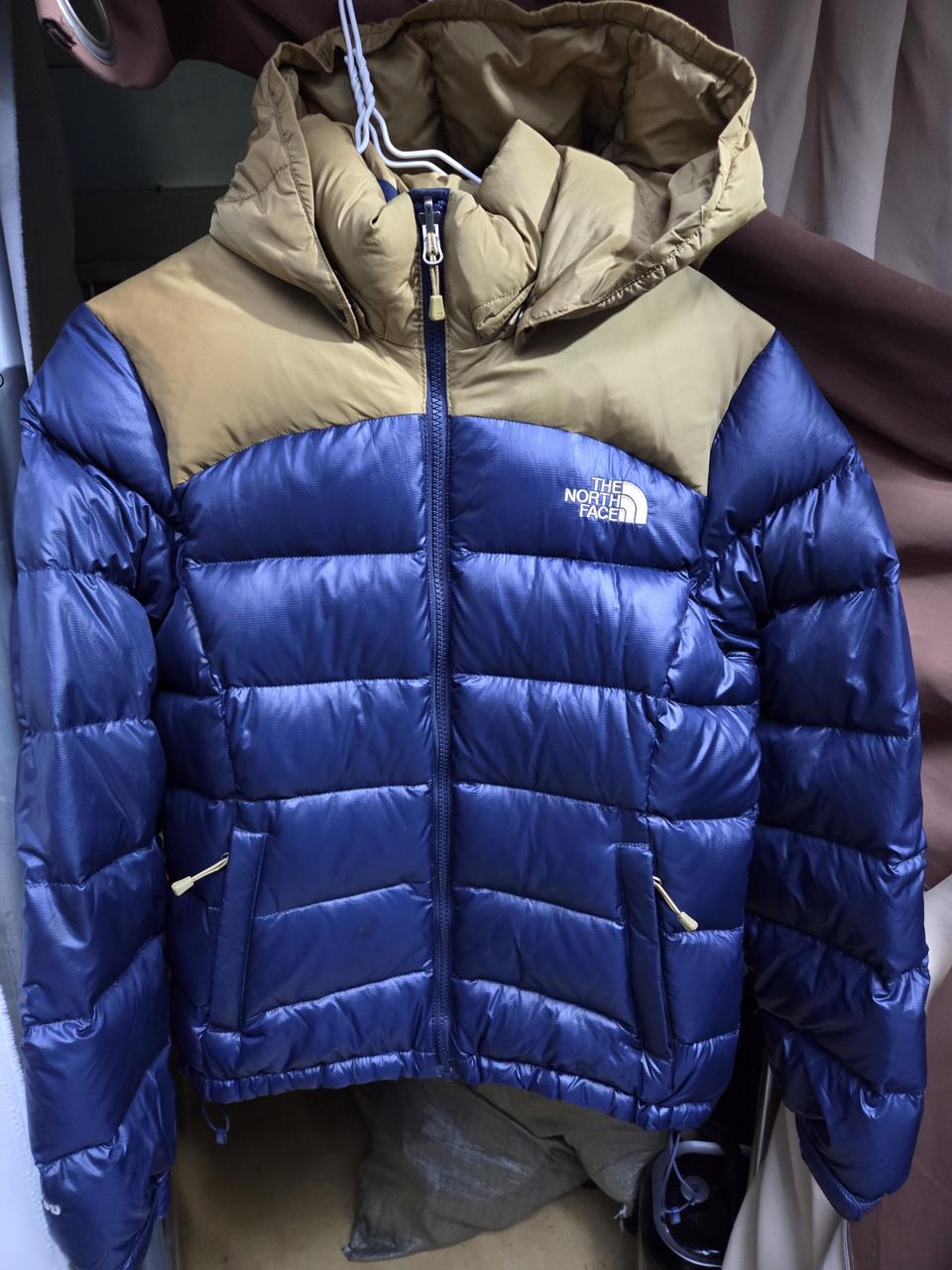 노스페이스 거위털패딩 눕시700. 90