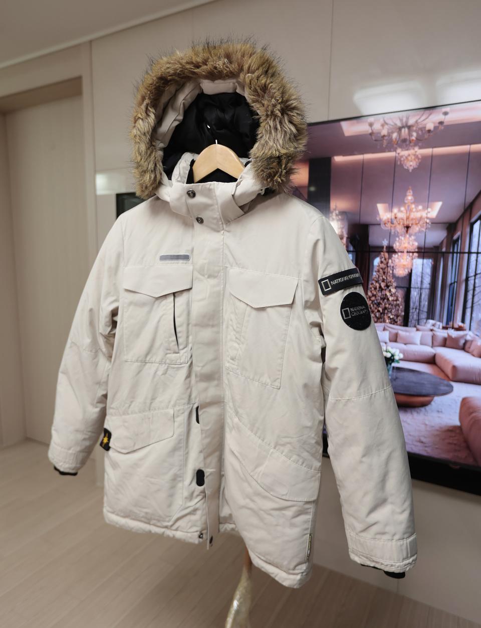 내셔널지오그래픽 신품가 70만원