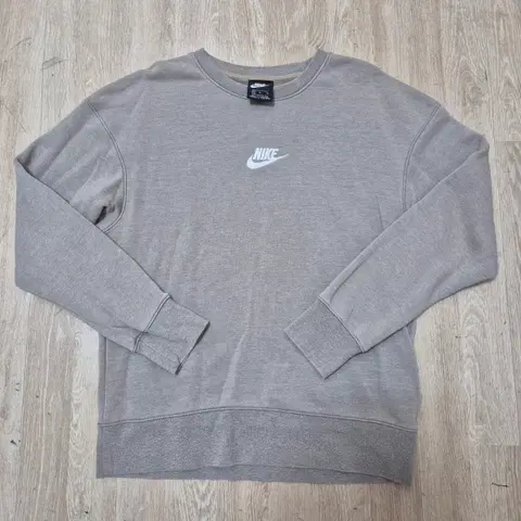 나이키 미들로고 맨투맨 스웻셔츠