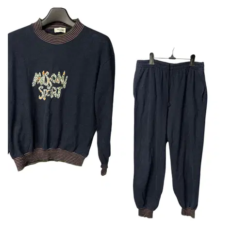 L 미쏘니 스포츠 빈티지 네이비 스웨트 셋업