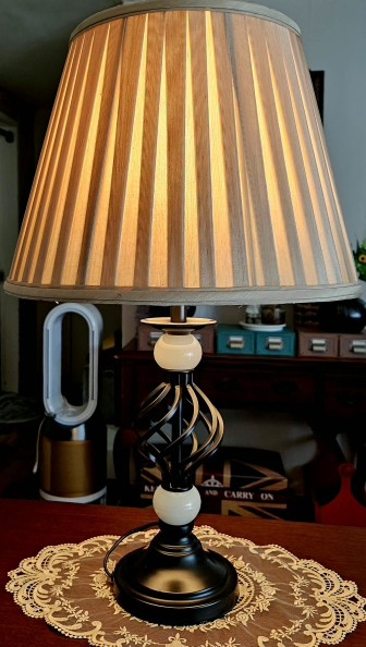 수입엔틱 중대형 스탠드(수입엔틱 대형갓2개포함)