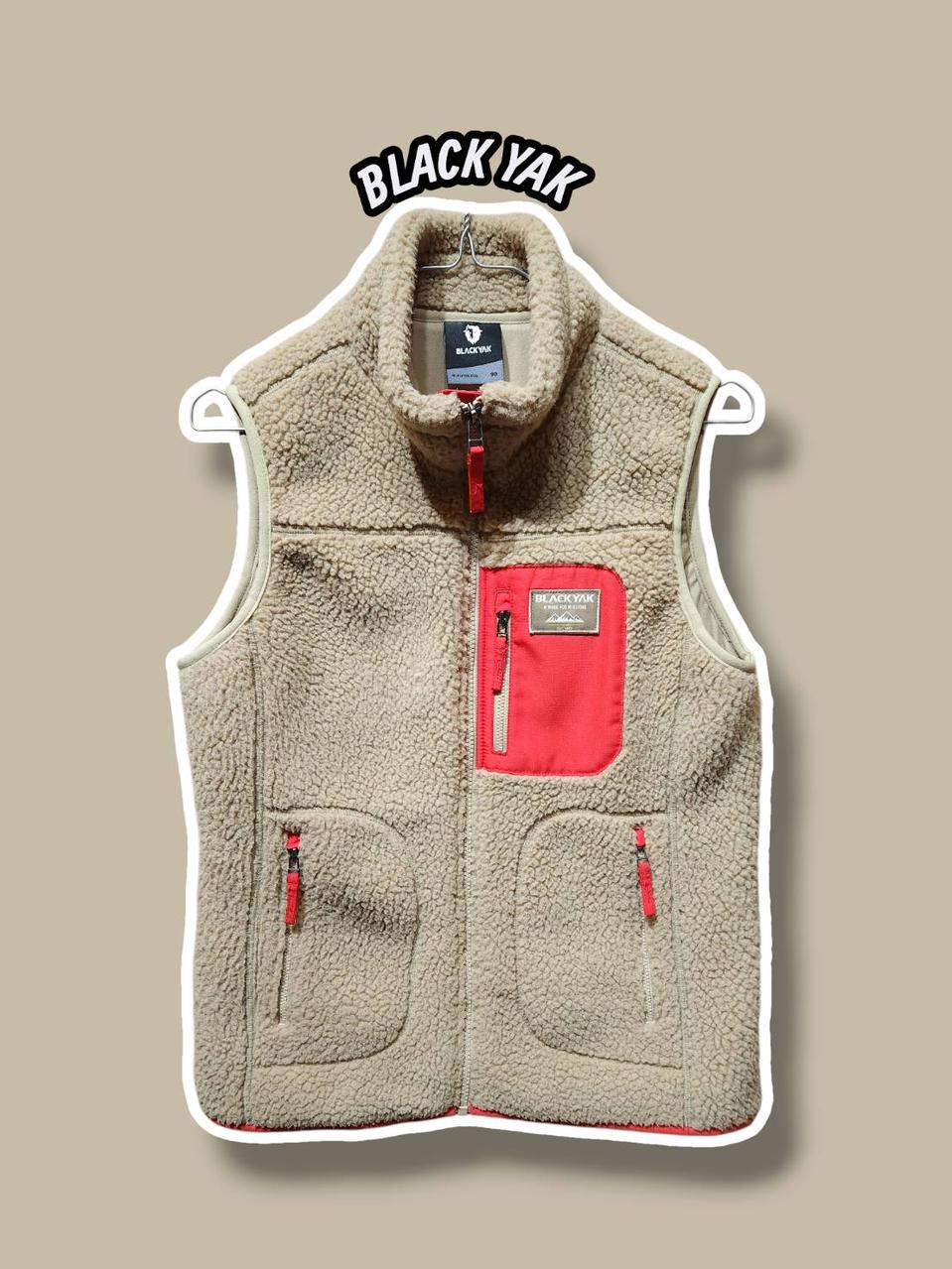 90/ 블랙야크 배색 후리스 조끼 /1222