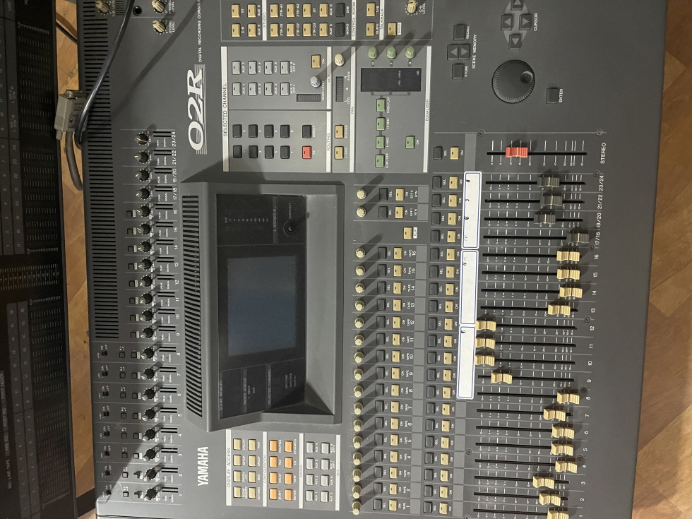 야마하 o2r 믹서  타스캄 2488 neo 디지털믹서 미사용 판매교환