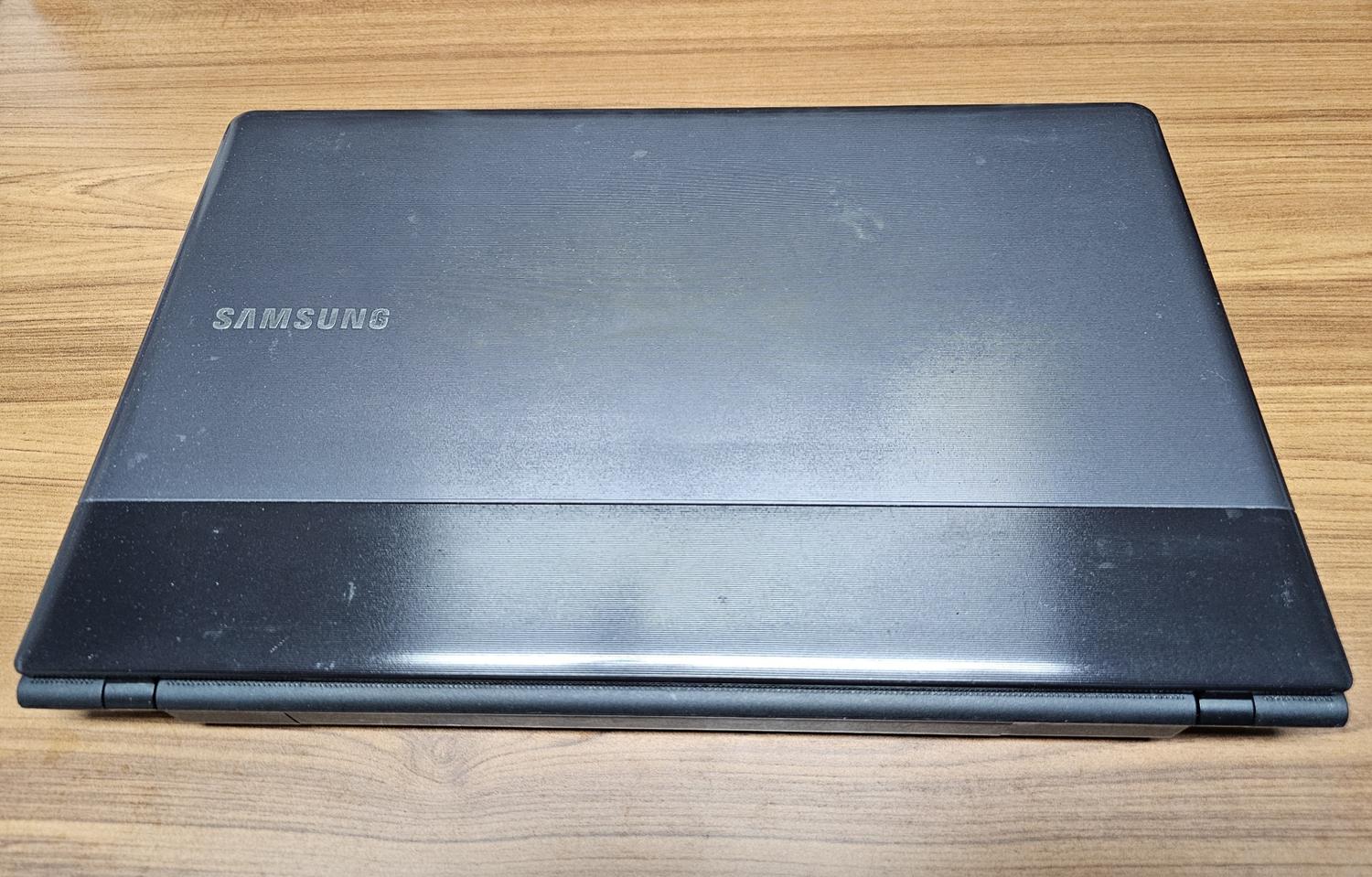 삼성 사무용 가정용 i5 노트북 팝니다.