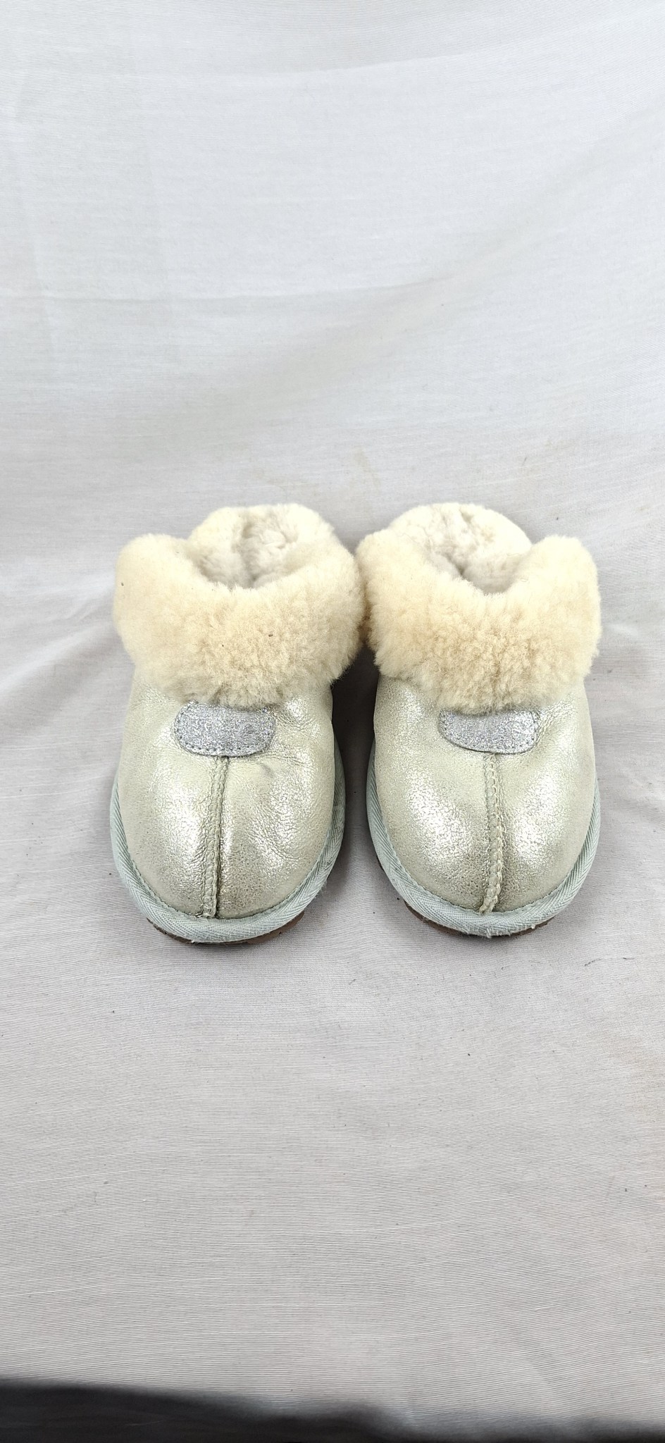 235 ugg슬리퍼 겨울신발 어그235