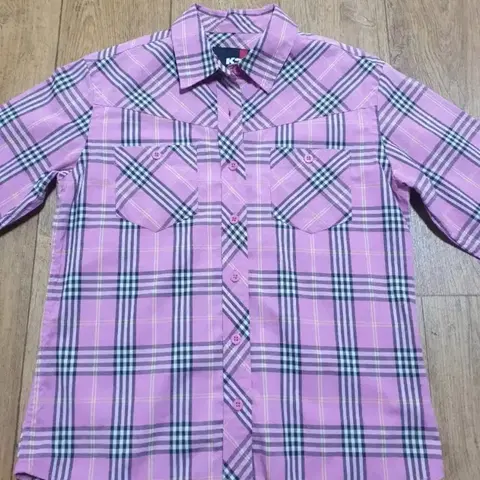 1164 k2 긴팔 남방셔츠 90 사이즈입니다