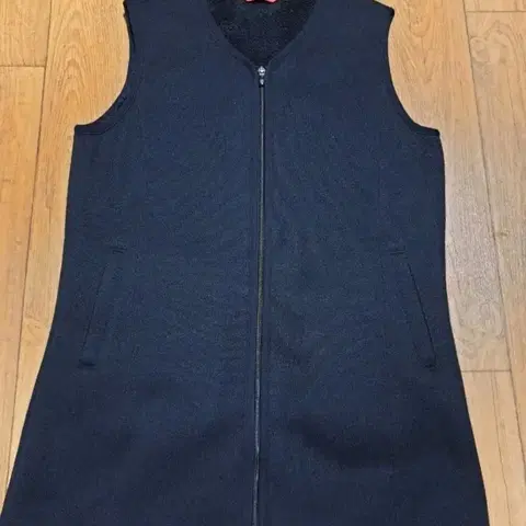 1234 크로크다일 레이디 조끼 95 사이즈입니다