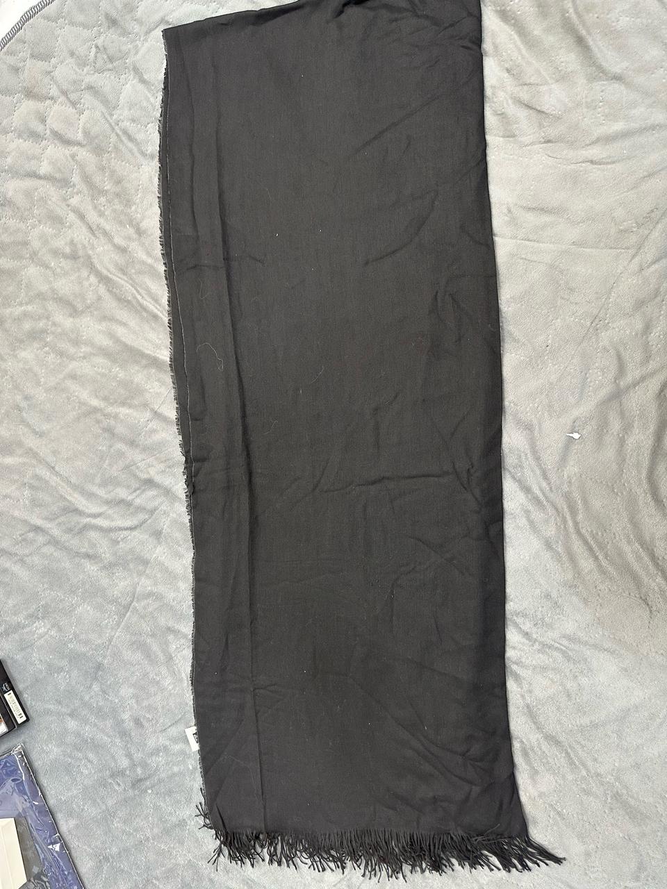 구매후 보관만한 닐바렛 비스코스-울 믹스 롱 스카프 판매합니다