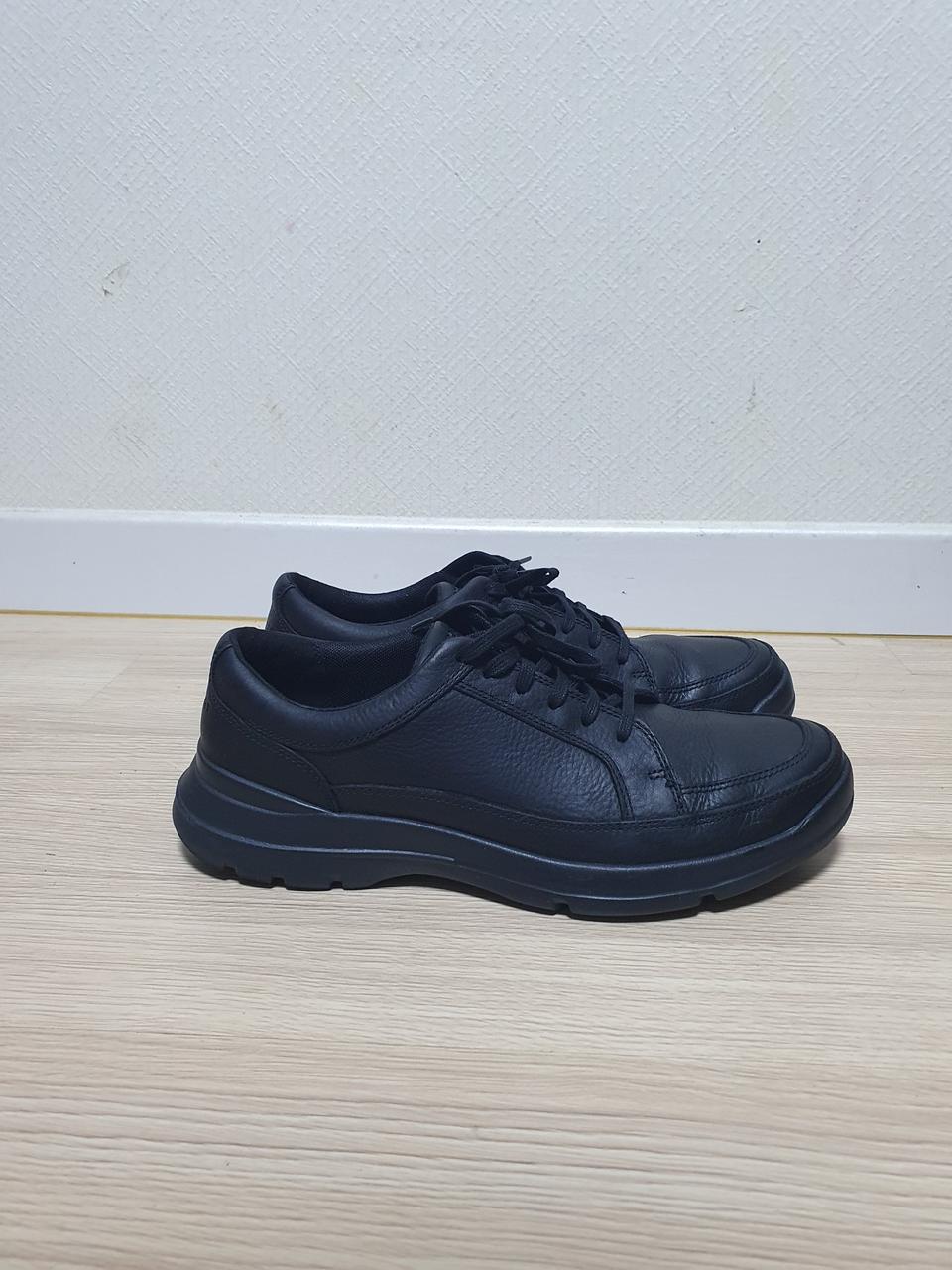 락포트 스니커즈 270