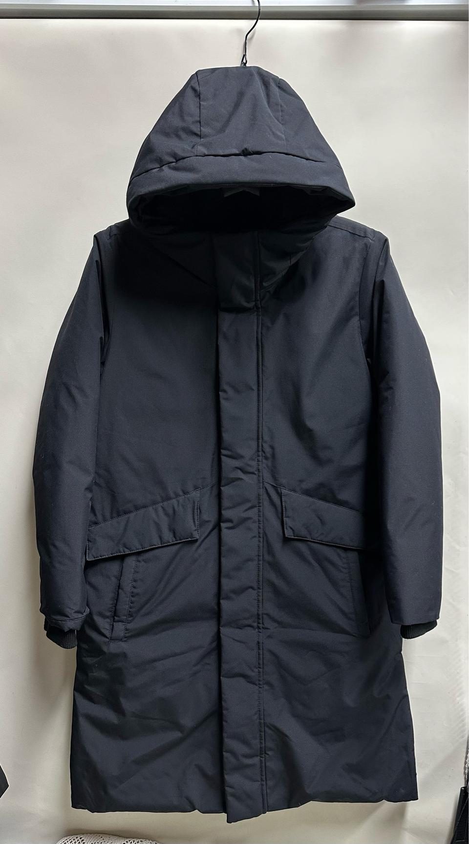 (남녀공용)비욘드클로젯 구스다운 후드 패딩 점퍼 55