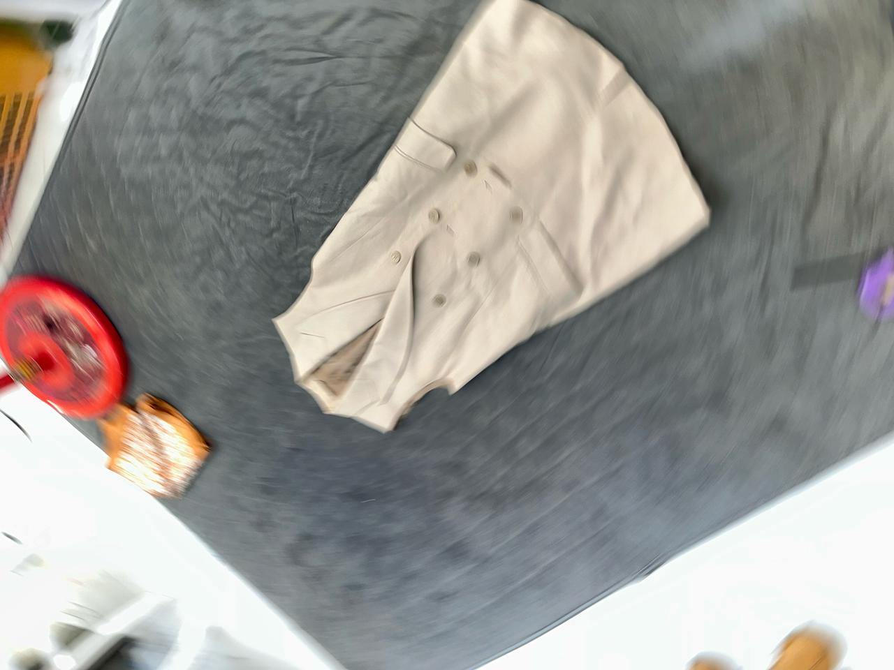 미사용 브루넬로 쿠치넬리 모닐리 실크 블렌드 시어 니트 판매합니다