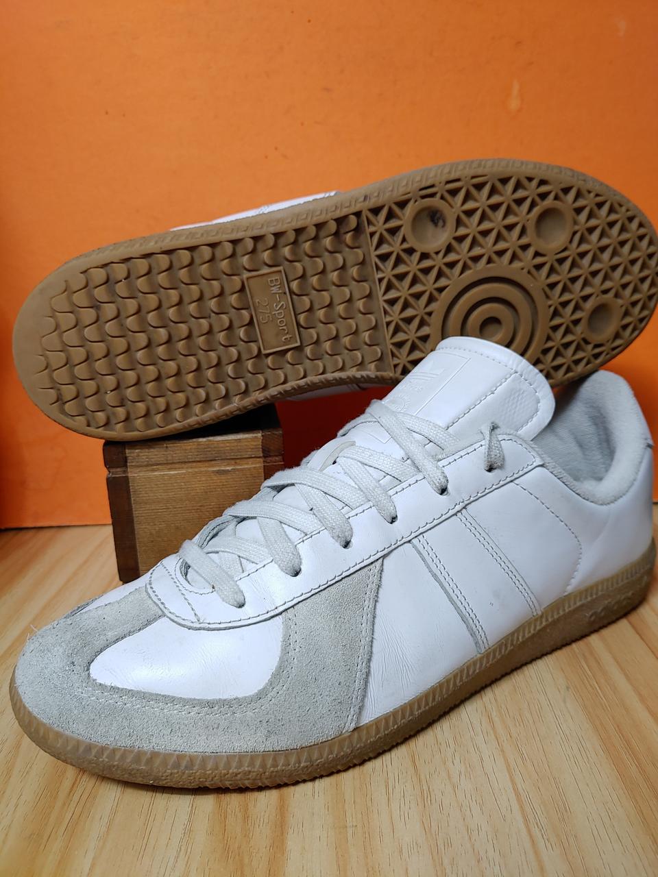 아디다스 BW아미(US9.5추천사이즈270)