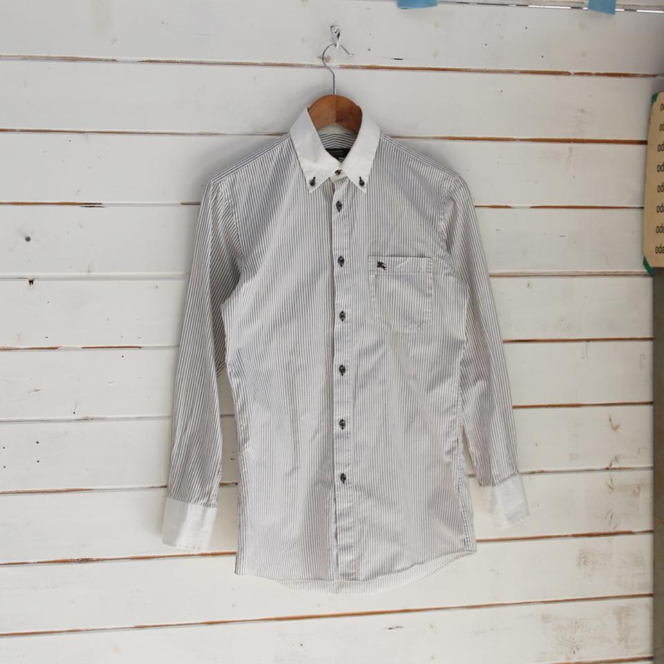 버버리 스트라이프 셔츠 (남성용 90-95)