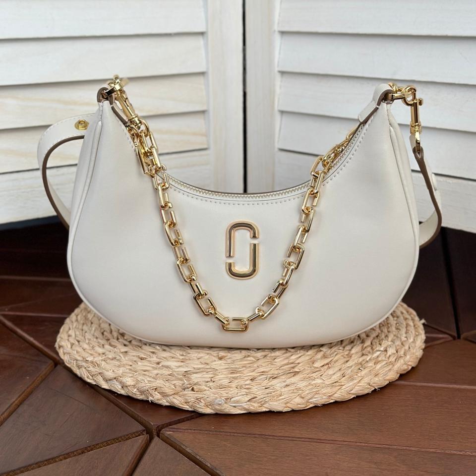 마크제이콥스 블랙 체인 숄더백 화이트