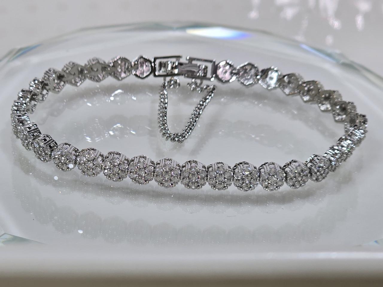 큐빅셋팅 테니스 팔찌