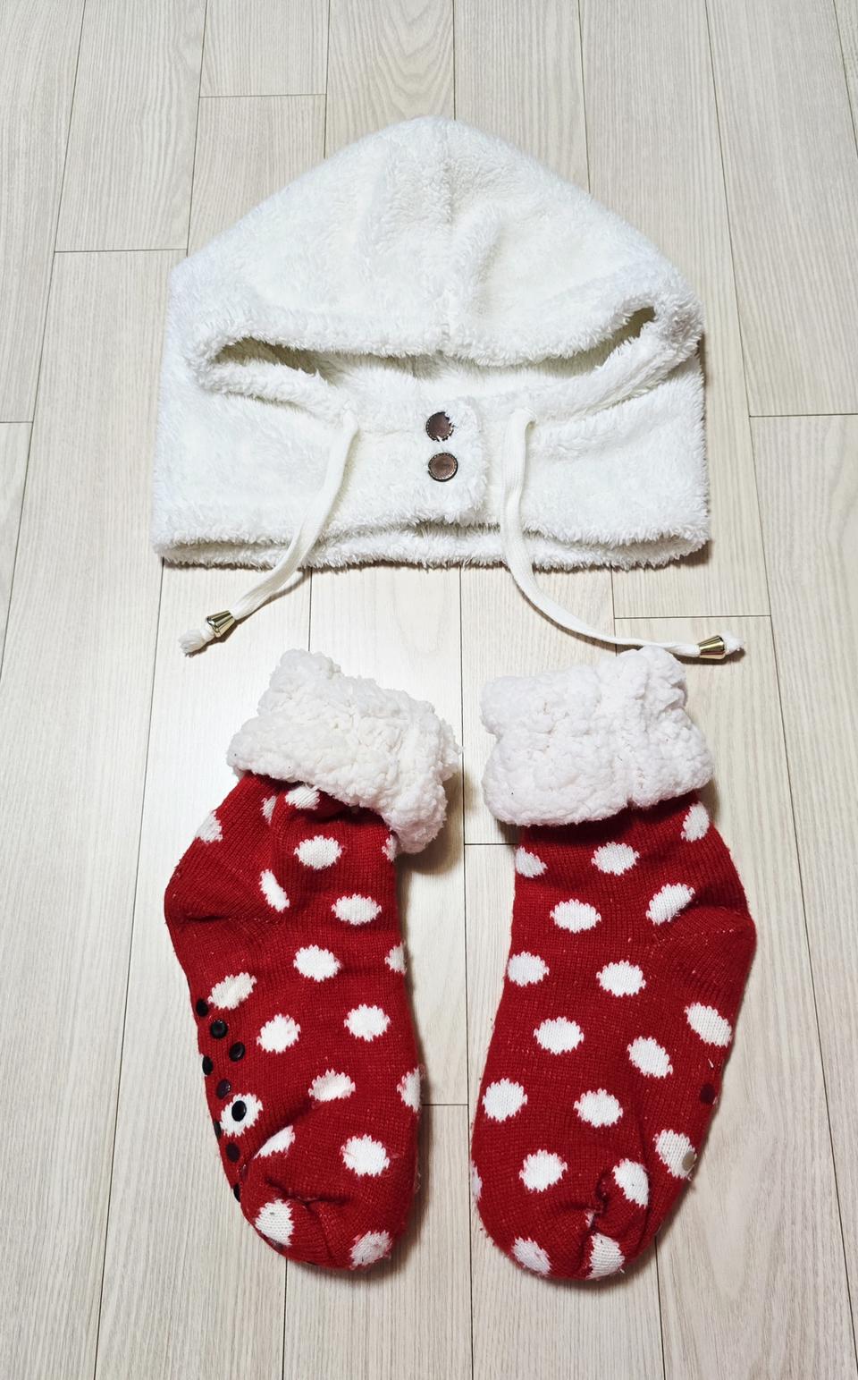 예쁜 워머 세트(퍼 모자+도톰 수면양말)