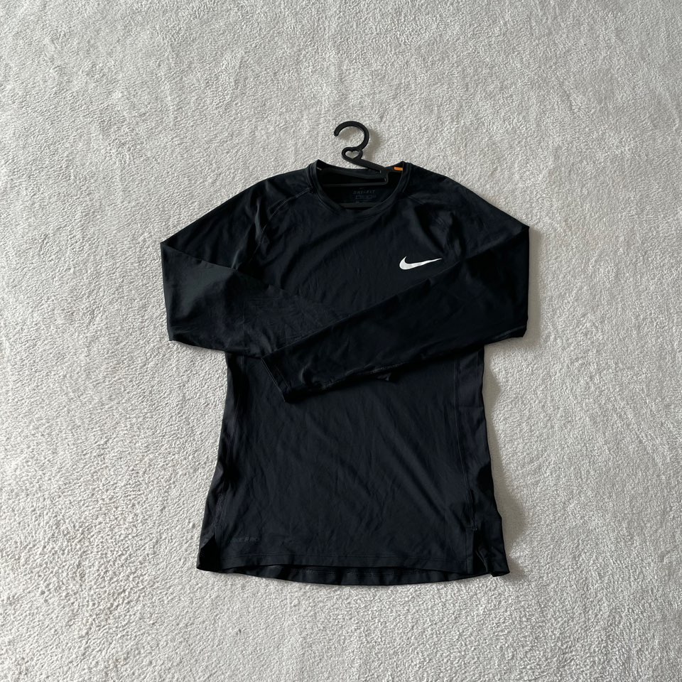 XXL 나이키 프로 기능성 긴팔티 110